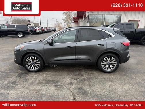 2020 Ford Escape Titanium