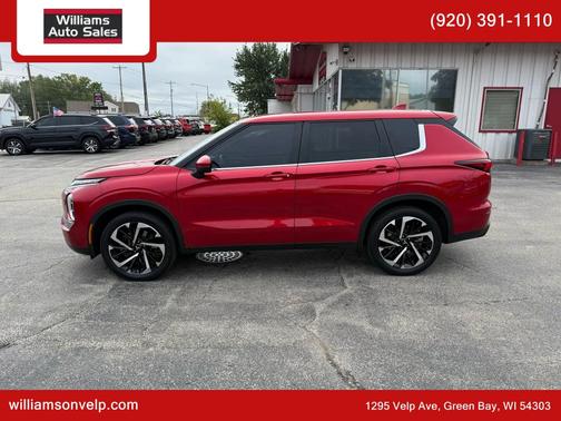 2022 Mitsubishi Outlander ES