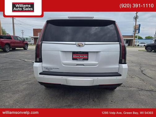 2016 Cadillac Escalade Luxury