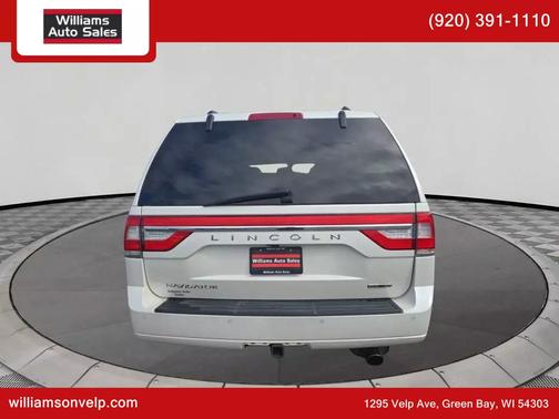 2016 Lincoln Navigator Select