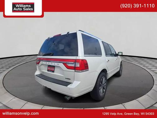 2016 Lincoln Navigator Select