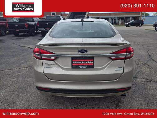 2017 Ford Fusion SE