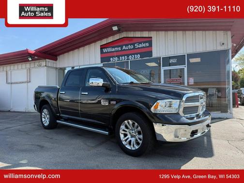 Brilliant Black Crystal Pearlcoat 2016 RAM 1500 Longhorn