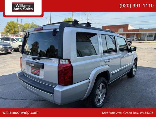 2010 Jeep Commander Sport