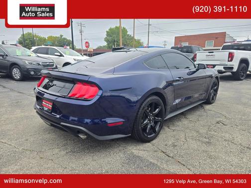 2020 Ford Mustang EcoBoost