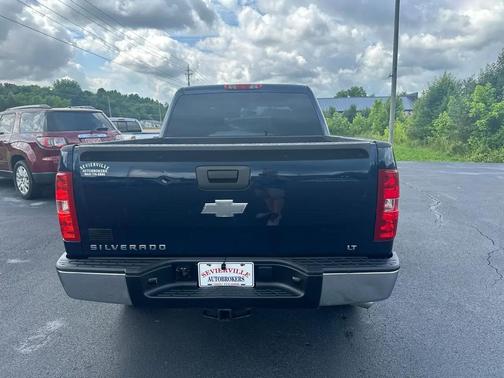 Imperial Blue Metallic 2009 Chevrolet Silverado 1500 LT Crew Cab