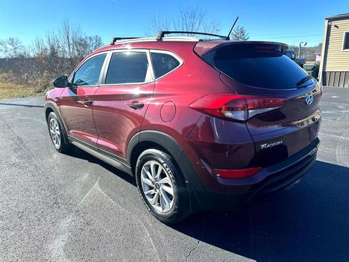 2016 Hyundai TUCSON SE