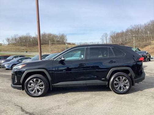 2025 Toyota RAV4 Hybrid XLE Premium