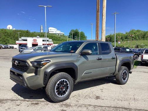 2025 Toyota Tacoma TRD Off Road