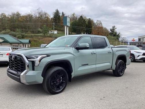 2023 Toyota Tundra SR5