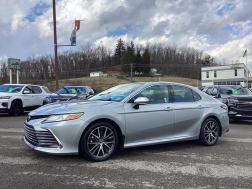 2023 Toyota Camry XLE