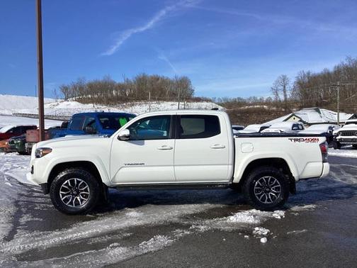 2023 Toyota Tacoma TRD Sport