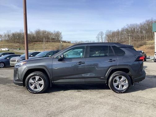 2024 Toyota RAV4 Hybrid LE