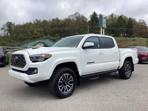 2022 Toyota Tacoma TRD Sport