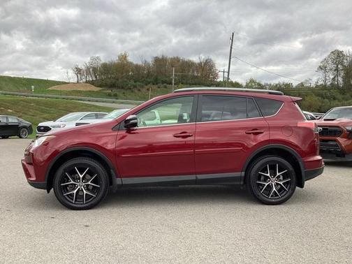 2018 Toyota RAV4 SE