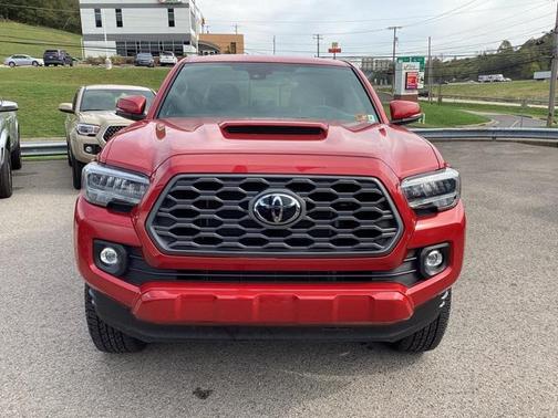 2022 Toyota Tacoma TRD Sport
