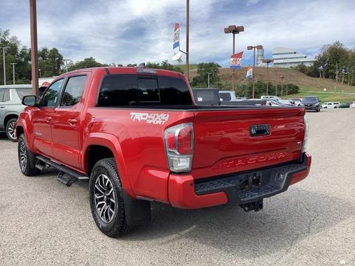 2022 Toyota Tacoma TRD Sport