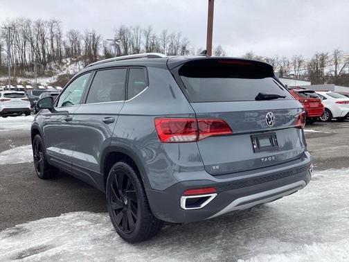 2024 Volkswagen Taos 1.5T SE