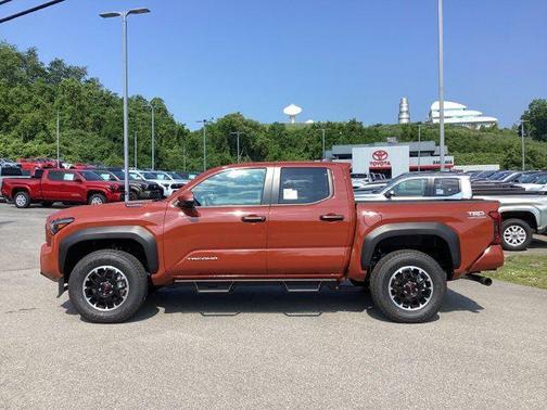 2025 Toyota Tacoma TRD Off Road