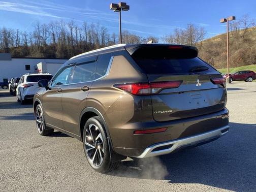 2022 Mitsubishi Outlander SEL