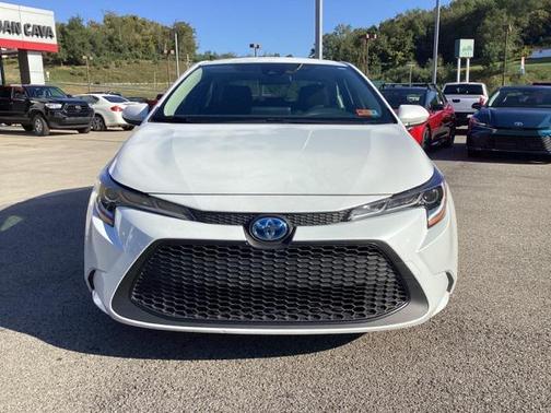 2022 Toyota Corolla Hybrid LE