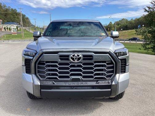 2026 Toyota Tundra Hybrid Platinum