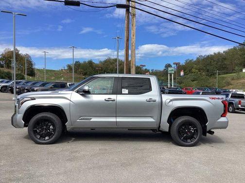 2026 Toyota Tundra Hybrid Platinum