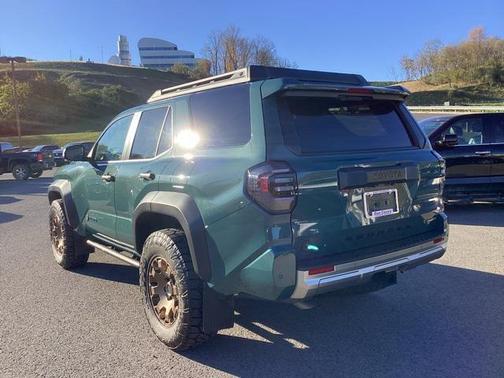 2025 Toyota 4Runner Hybrid Trailhunter