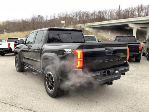 2024 Toyota Tacoma TRD Off Road