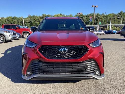 2022 Toyota Highlander XSE