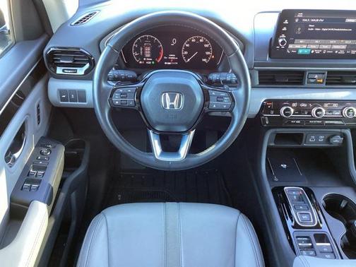 2024 Honda Pilot EX-L 7 Passenger