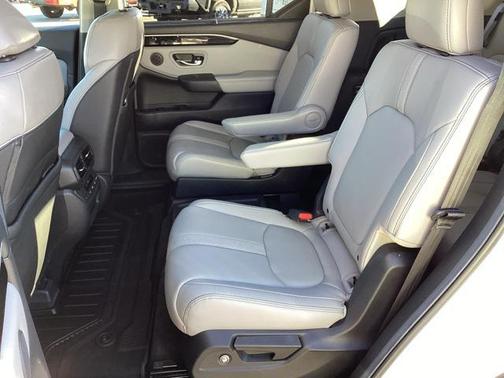 2024 Honda Pilot EX-L 7 Passenger