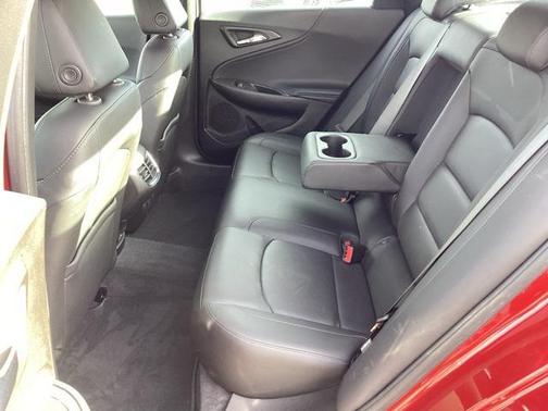 2023 Chevrolet Malibu FWD 2LT