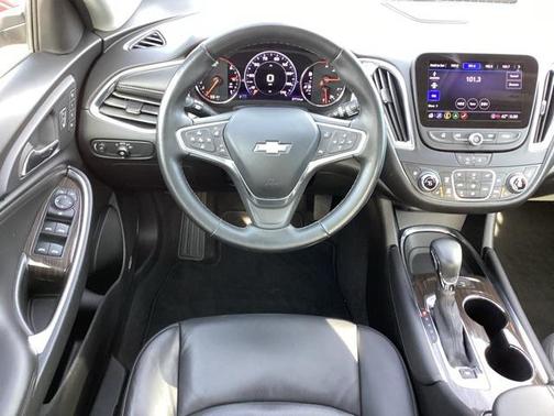 2023 Chevrolet Malibu FWD 2LT
