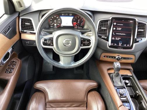 2019 Volvo XC90 T6 Inscription