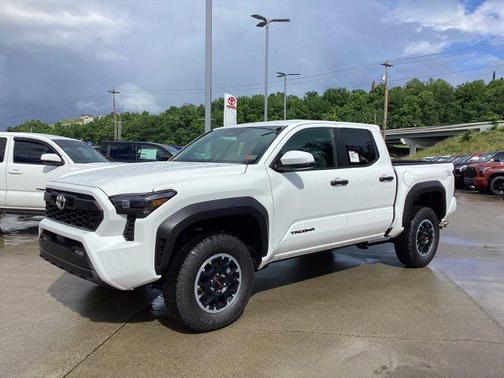 2025 Toyota Tacoma TRD Off Road