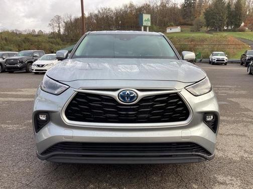 2023 Toyota Highlander Hybrid LE