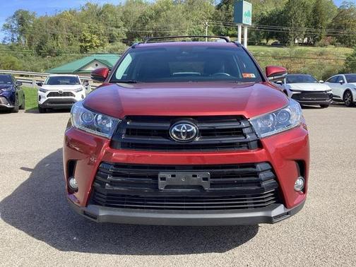 2018 Toyota Highlander SE