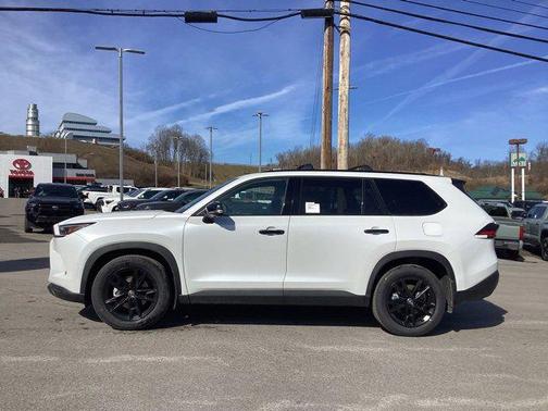 2026 Toyota Highlander Hybrid Base