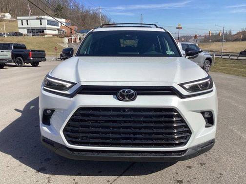 2026 Toyota Highlander Hybrid Base