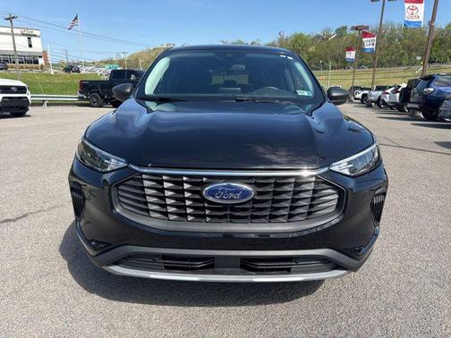 Agate Black Metallic 2024 Ford Escape Active