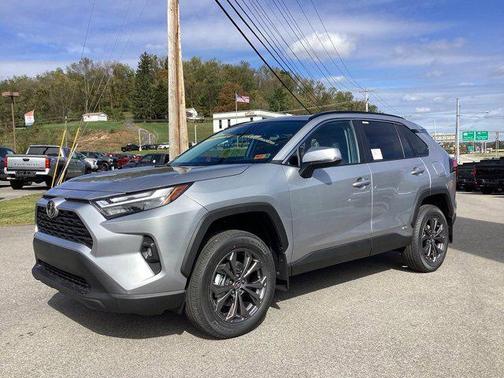 2025 Toyota RAV4 Hybrid XLE Premium