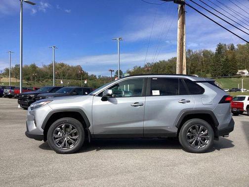 2025 Toyota RAV4 Hybrid XLE Premium