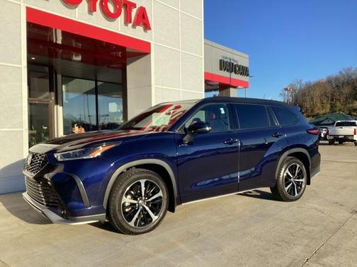 2022 Toyota Highlander XSE