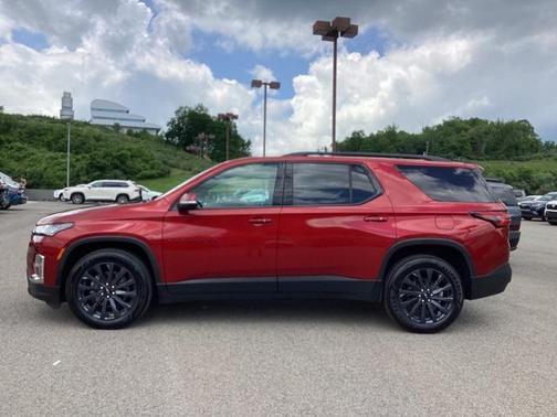 2022 Chevrolet Traverse RS