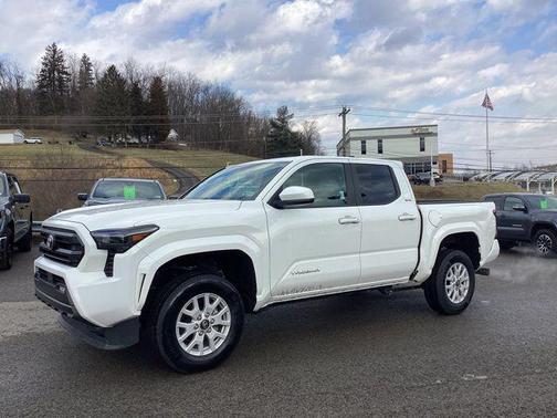 2024 Toyota Tacoma SR5