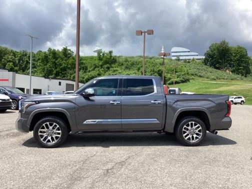 2023 Toyota Tundra Hybrid 1794 Edition