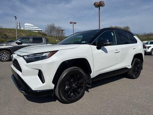 2024 Toyota RAV4 Hybrid SE