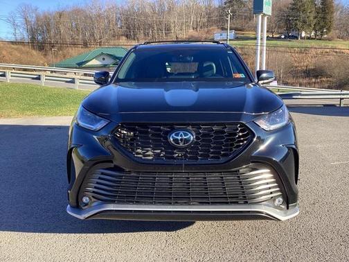 2025 Toyota Highlander XSE