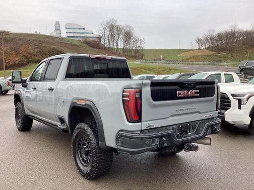2024 GMC Sierra 2500 AT4